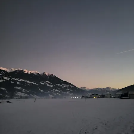 Bei Anna Lejlighed *