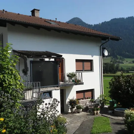 Bei Anna Apartman Schlitters